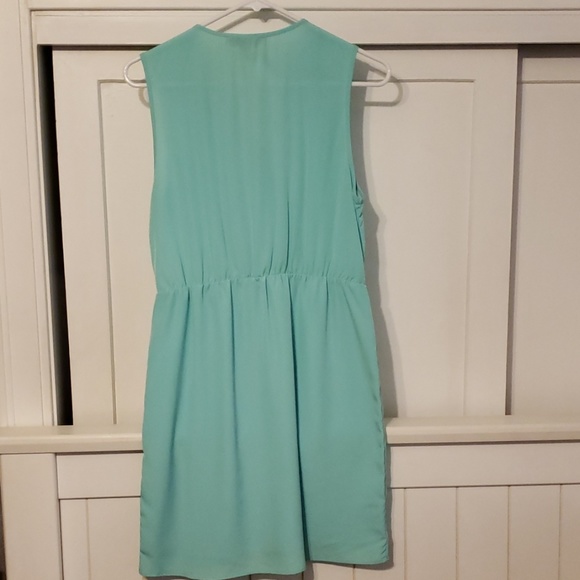 Seafoam sleeveless dress size medium new with tags - Picture 4 of 4